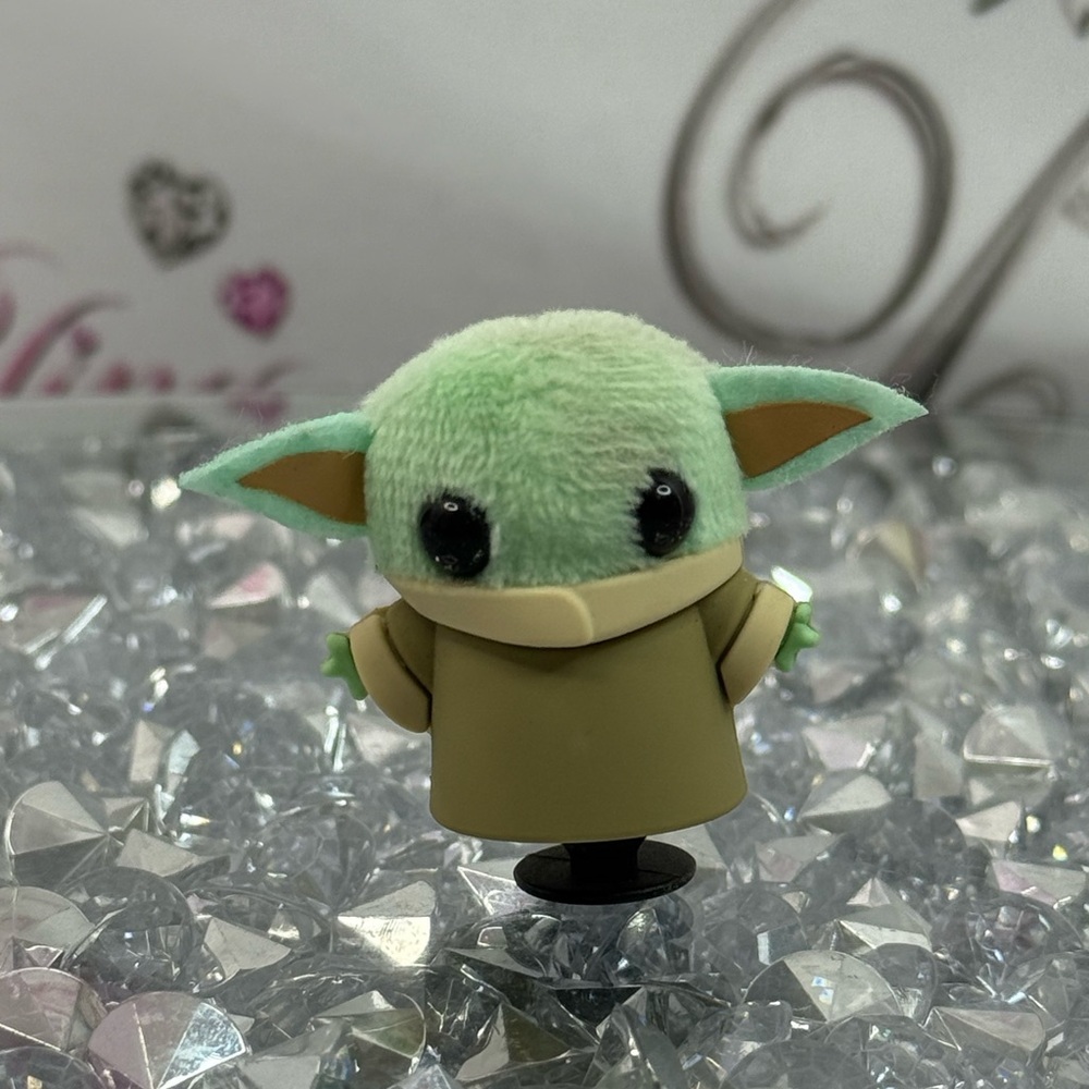 CROCS jibbitz 3D grogu Star Wars charm shoe croc green plush